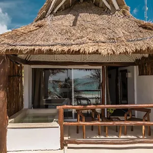 **** Hotel Niken Beachfront Mexico
